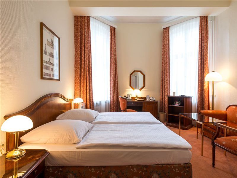 Henri Hotel Berlin Kurfuerstendamm Esterno foto